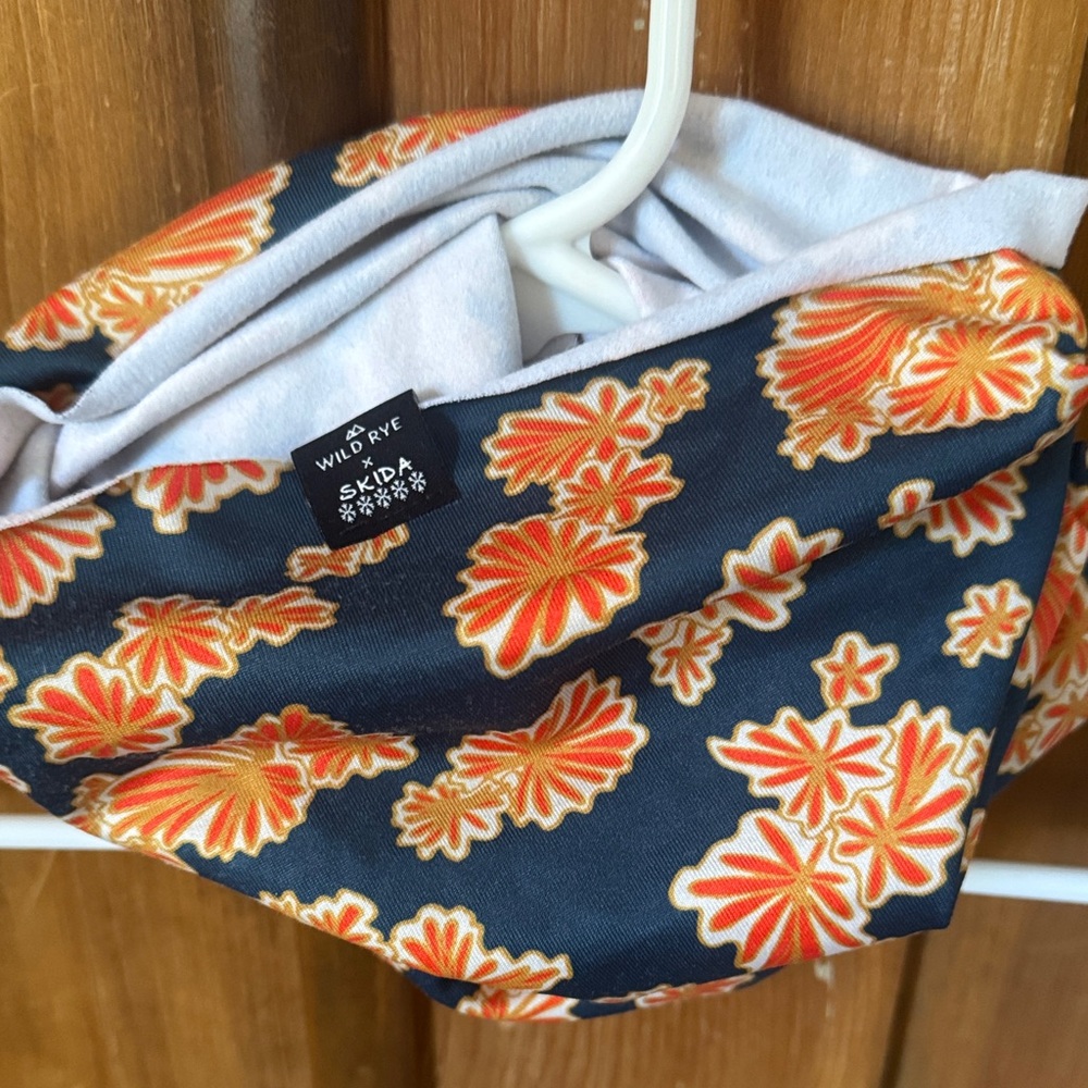 Skida/Wild Rye buff/neck gaiter